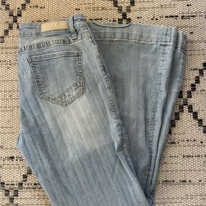 Rock & Roll Cowgirl trouser Blue Jeans with Vintage Appeal